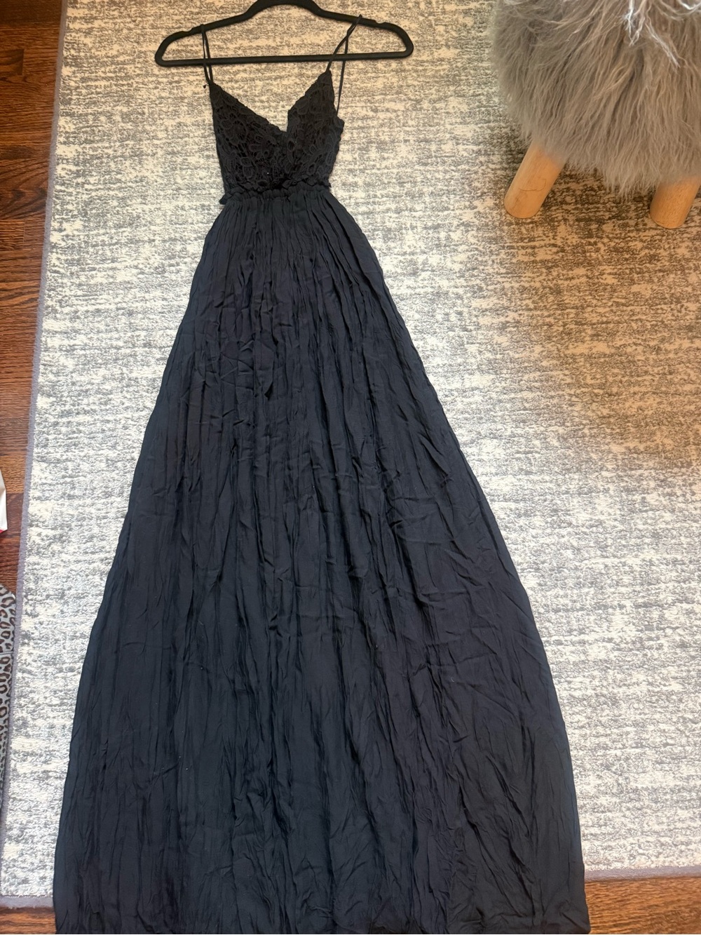 NWT Pookie & Sebastián black maxi dress